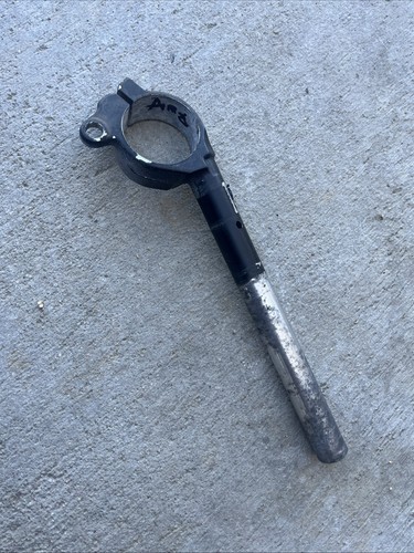 04 05 2004 2005 KAWASAKI NINJA ZX10R OEM RIGHT CLIPON CLIP ON HANDLE BAR ZX-10R - Afbeelding 1 van 10