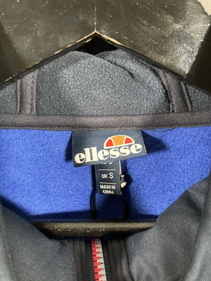 ELLESSE 1/4 ZIP Windbreaker - Size Small - Blue - Great Condition - Mens - Image 2 of 4