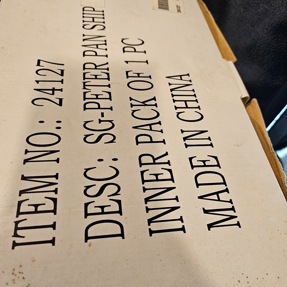 Vintage Disney Snow Globe Peter Pan Pirate Ship Musical Disney vintage-disney-snow-globe-peter-pan-pirate-ship-musical-disney