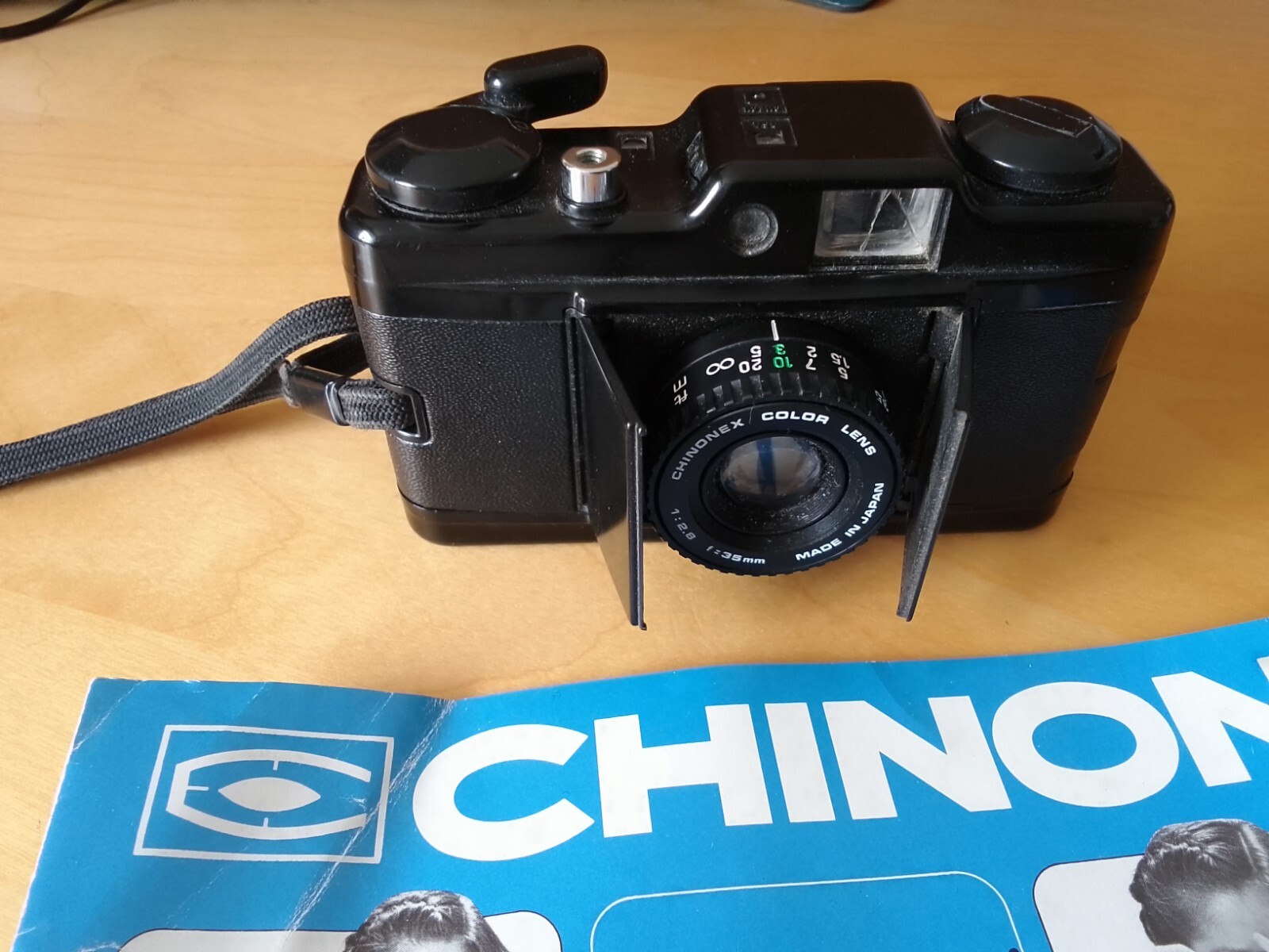 CHINON Bellami 35mm Film Camera 35/2.8 Lens. Excellent Tested Vintage