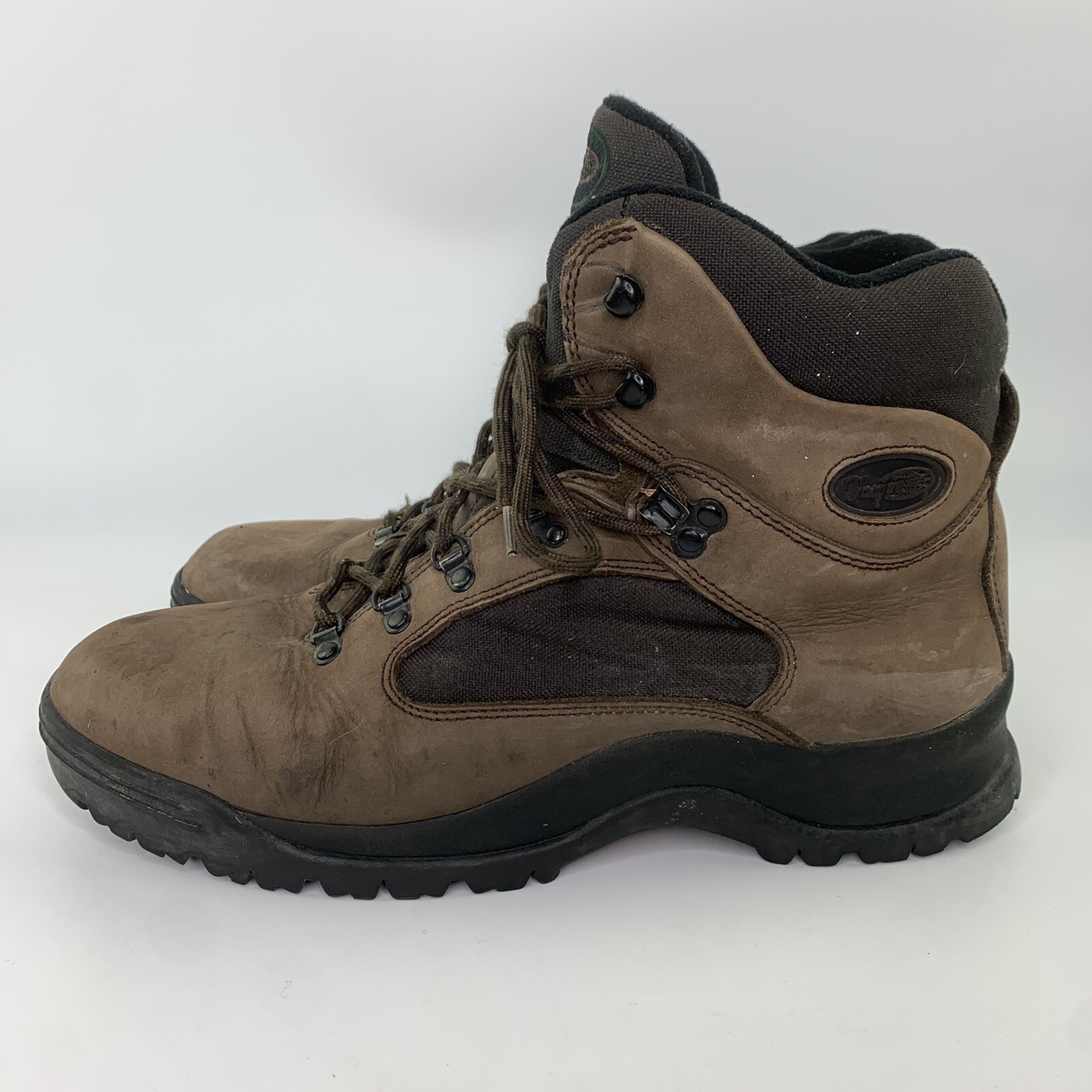 Vasque Hiking Boots Skywalk Tri-Lug Ankle Leather Bla… - Gem