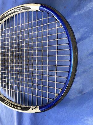 Raquette de tennis signée par Boris Becker et encadrée | LCS