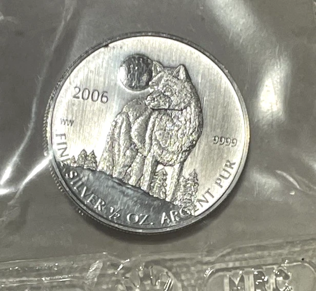 2006 Canada Timber Wolf 1/2 oz .999 Silver Bullion Coin $1 Dollar SEALED OGP RCM - Image 4 of 4
