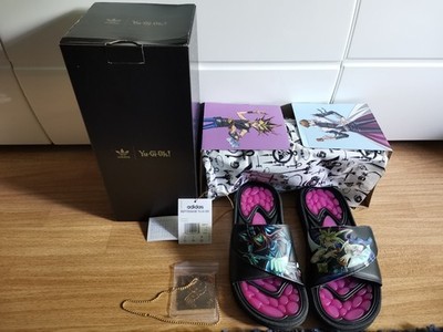 Yu-Gi-Oh! Adidas Reptossage Sandaletten Dark Magician Gr 39