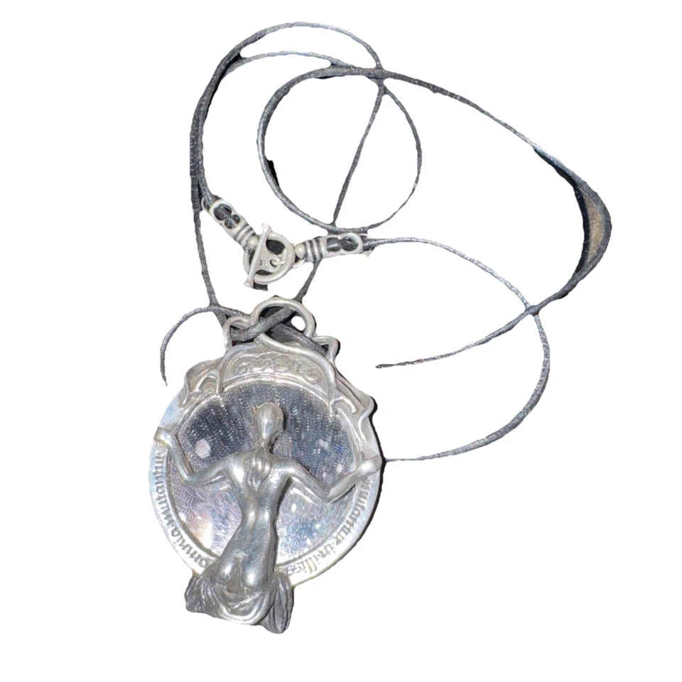 Collar Espejo Alquimia Gótico Mujer Esqueleto Negro Scrying Todas las Cosas Cambian Foto 2 de 4