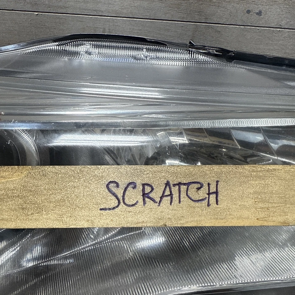 Faro halógeno derecho del pasajero OEM Toyota Camry 2015-2016-2017 Foto 3 de 4