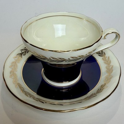 Aynsley Bone China Laurel Leaf Tea Cup & Saucer Set  Navy and Gold England