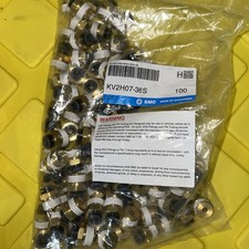 100 SMC 1/4" Tube OD x 3/8" NPT Straight Male Connector  Fittings KV2H07-36S