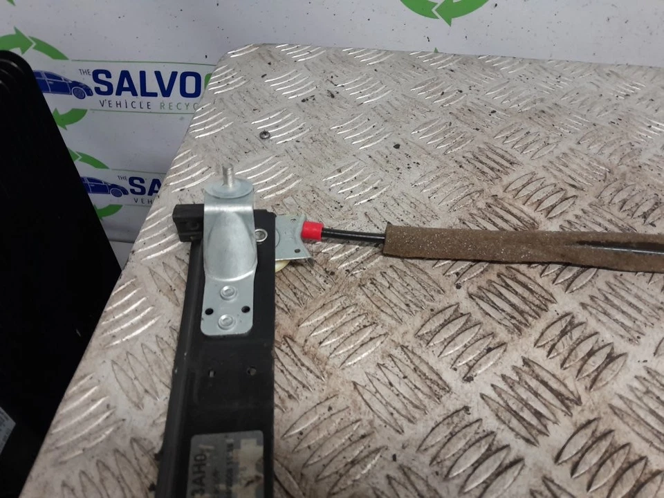 FORD FOCUS WINDOW REGULATOR/MECH ELECTRIC (FRONT PASSENGER) CC COUPE 2DR 05-11 - Image 2 of 4