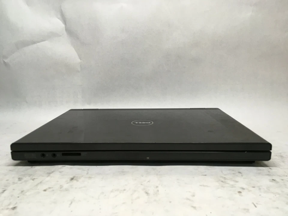 Dell Vostro 1520 15" [ AS IS / FOR PARTS] Intel Core Duo 1.8 GHz - JZ - Image 4 of 4