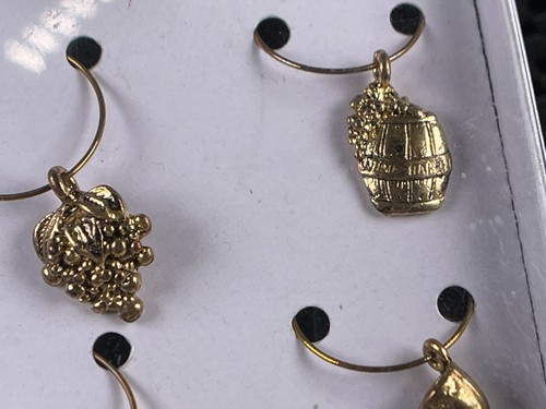 Wine Bottle Charms Studio Nova 6pc NEW Charms Theme is Wine & Associated IN7288 - Picture 3 of 7