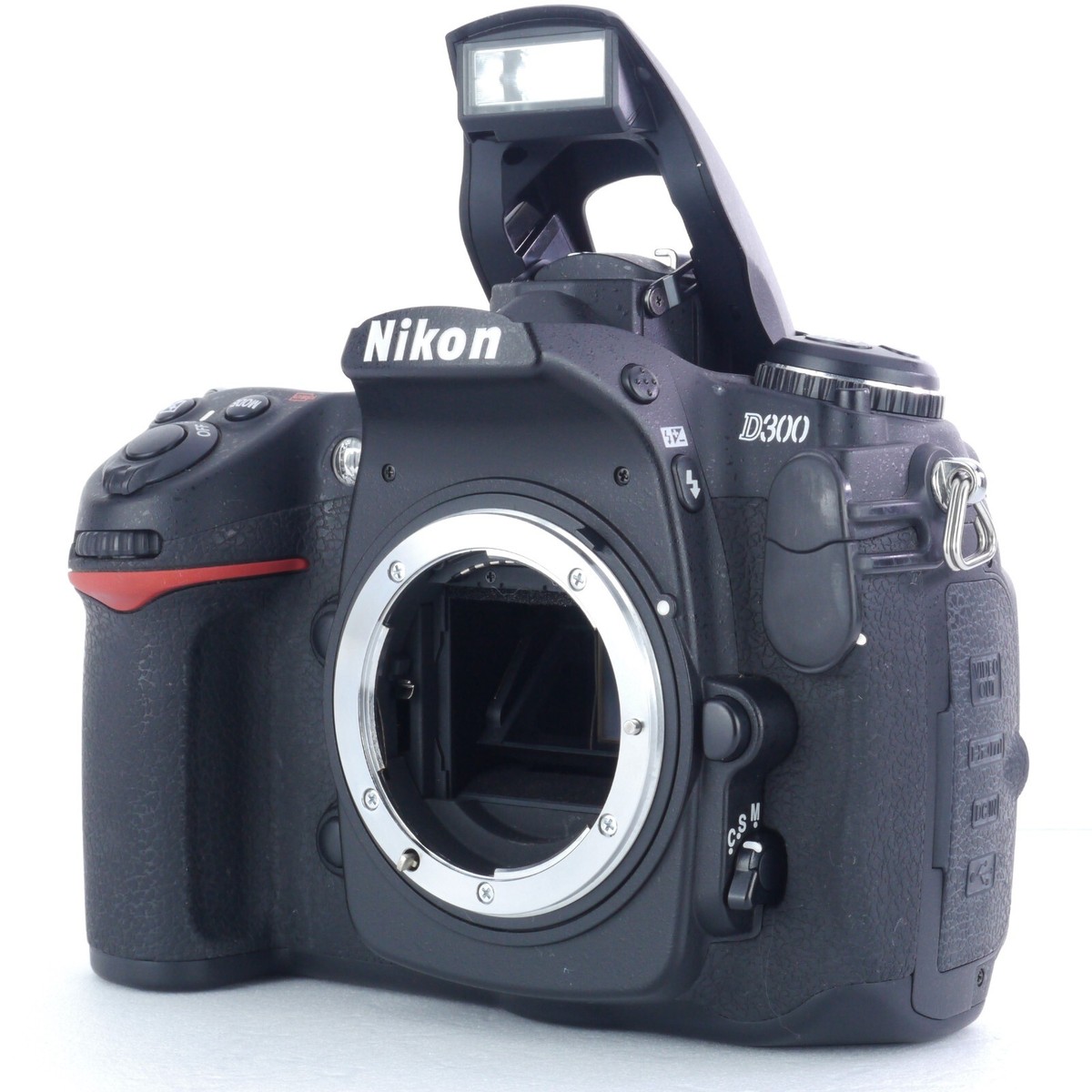 Nikon D300 12.3MP Digital Camera Black Body Only S/C 4711 [Exc+4