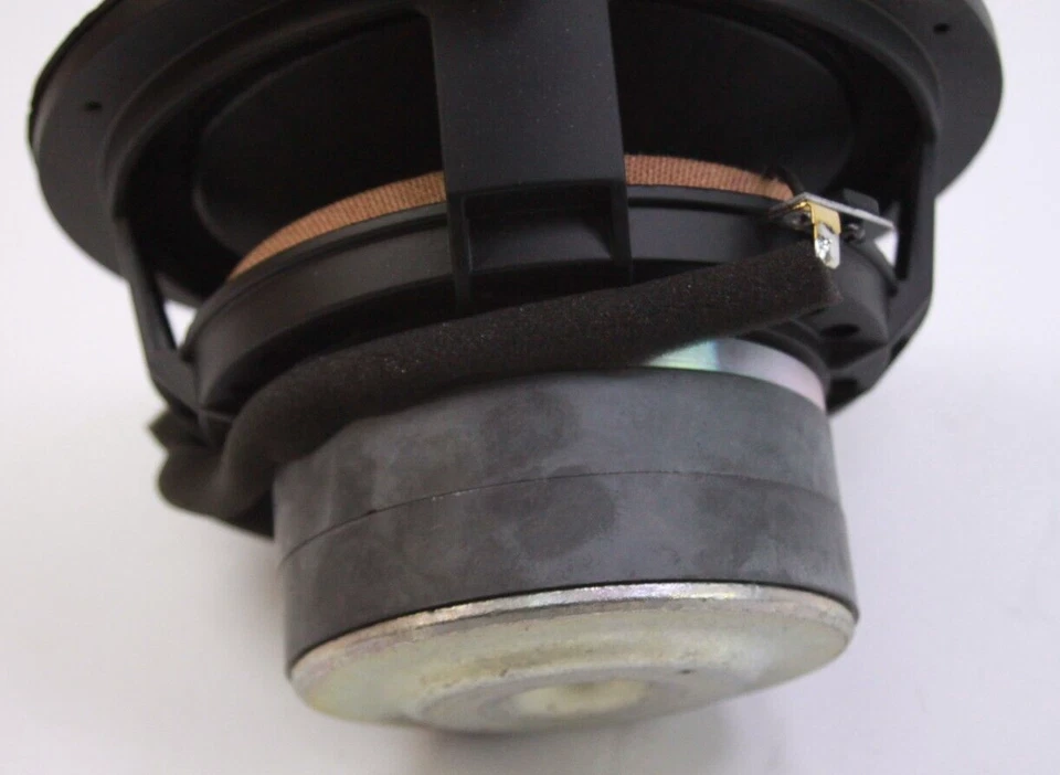 Definitive Technology 2979A100-E PowerField SuperCube III - Speaker Only - Image 3 of 4