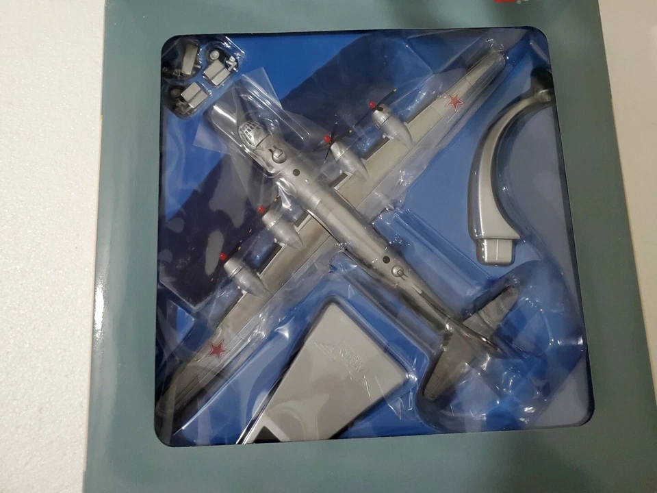 Corgi 1/144 Scale Aircraft AA31804 - Tupolev TU-4 Soviet Air Force Diecast - Image 4 of 4