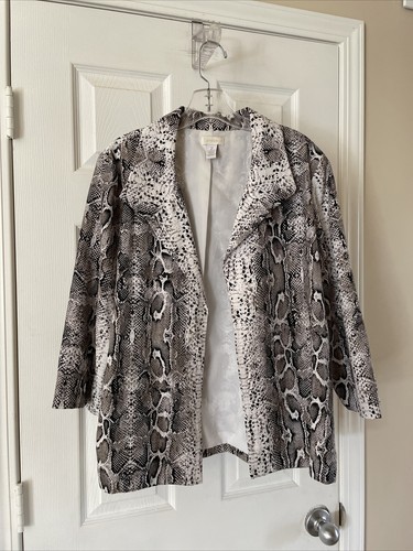 Chicos Women Jacket Black White Animal Print Open Front Jacket Cardigan Sz 2 - 第 1/3 張圖片