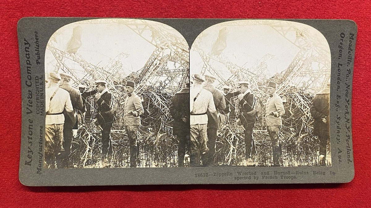 1918c **WW I ERA** ~ZEPPELIN WRECKED & BURNED~ {{REAL PHOTO