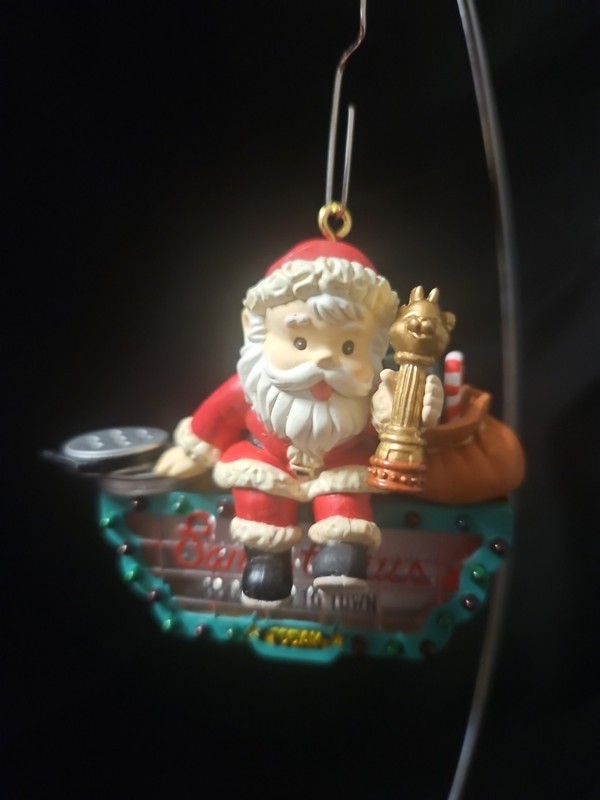 1994 Enesco Featured Presentation Treasury Of Christmas Ornaments