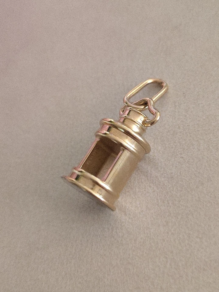 AUTÉNTICO COLGANTE LINTERNA HERMES - HERRAJES EN TONO DORADO - NUEVO EN CAJA Foto 4 de 4