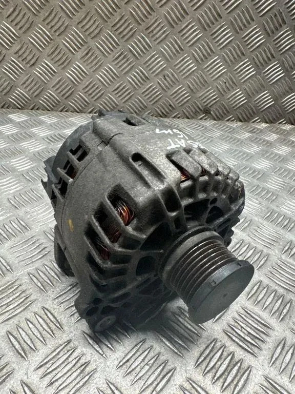 VW PASSAT ALLTRACK B8 3G5 Alternateur 03L903023L 1.97 Diesel 110kw 37948657 - Photo 2/4
