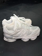 New Balance 9060 Grey Beige White 9060 SIZE 5.5