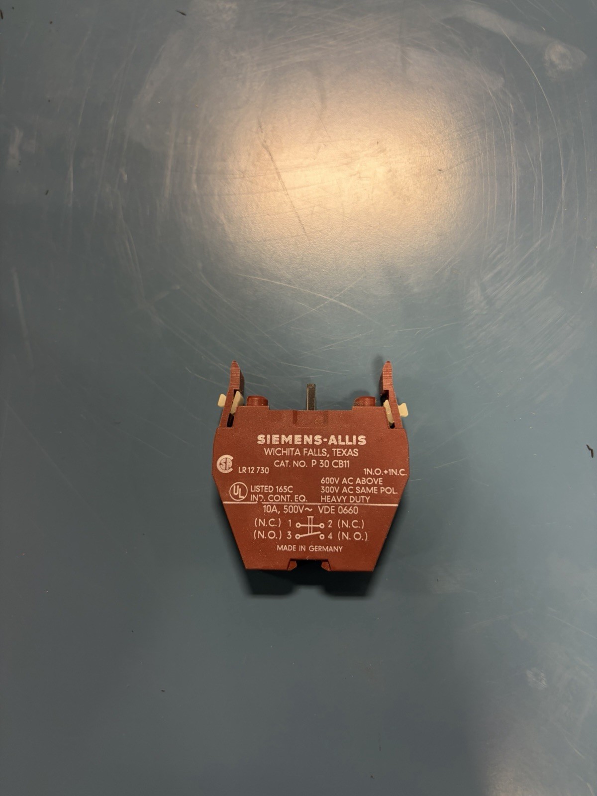 SIEMENS FURNAS ELECTRIC P30CB11 CONTACT BLOCK NEW