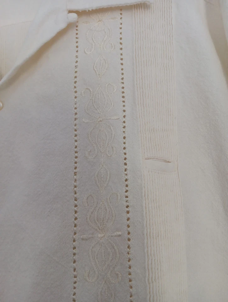 Vintage Maya Real Embroidered Cotton Button Front Shirt Size 42, Ivory/Natural - Image 2 of 4