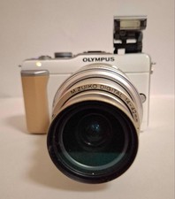 Near mint condition Olympus OLYMPUS PEN E PL1 mirrorless camera