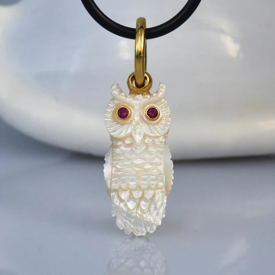 Colgante de búho nácar de plata esterlina Vermeil dorado ojos de gema de rubí rojo 4,75 Foto 4 de 4