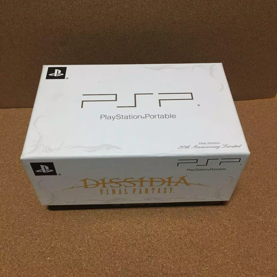 Sony PSP 3000 Dissidia Final Fantasy 20th Anniversary Limited Edition w/box