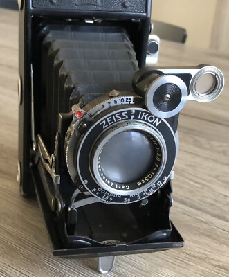 ZEISS IKON KAMERA - SUPER IKONTA - 6x6 Film