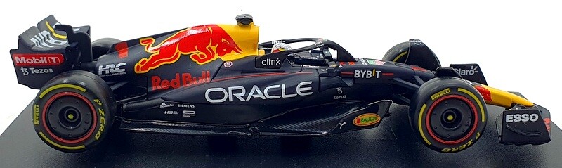 Burago 1/43 Scale 18-38062 - F1 Red Bull Oracle RB18 2022 Max