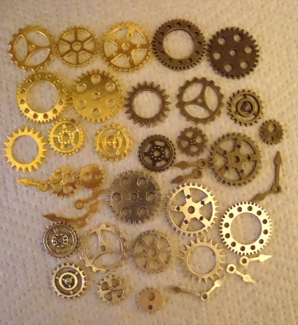 50 Steampunk Cogs and Gears Made From Metal Mixed Sizes From 25mm for