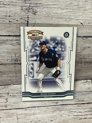 2005 Throwback Threads (#'d/100) Gold - #111 Richie Sexson