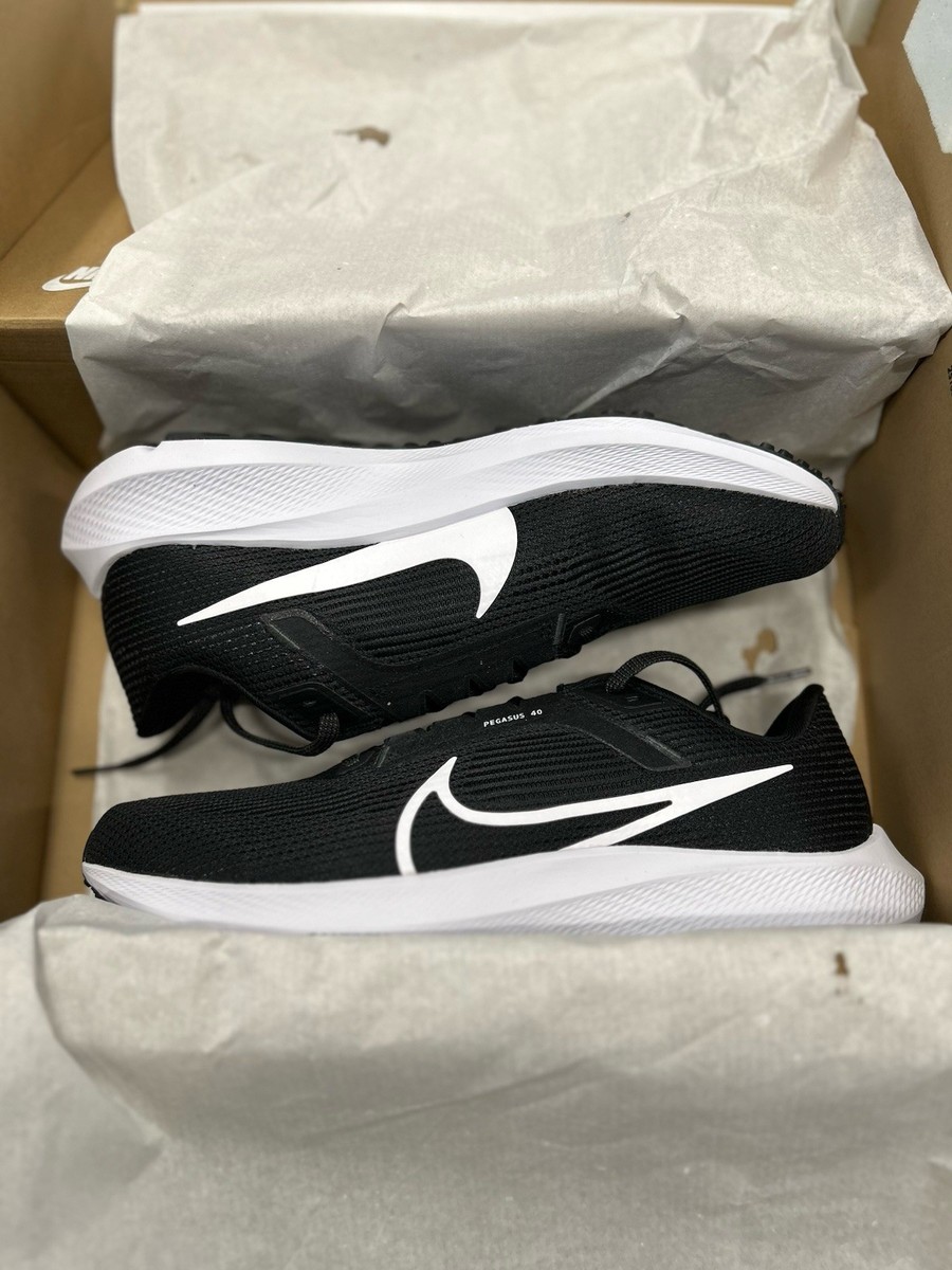 Nike Air Zoom Pegasus 40 Wide Black/White DV7480-001 Men's