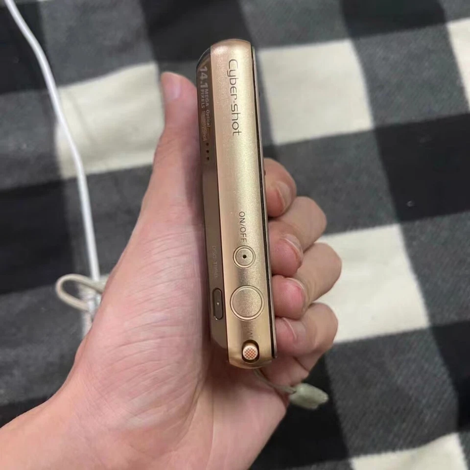 Винтажная цифровая камера SONY Cyber Shot DSC-T99D 14,1 Мп CCD золотистая s7 - Изображение 2 из 4