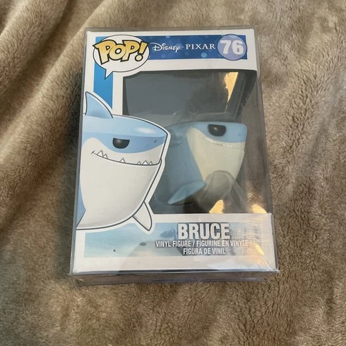 Funko Pop Vaulted 2013 Disney Pixar Finding Nemo BRUCE #76 New + Protector