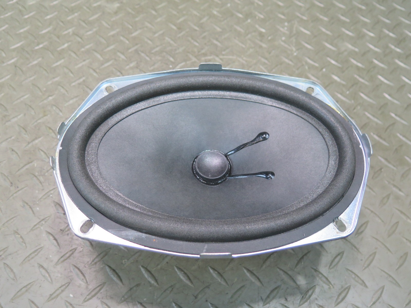 Bentley Continental GT 2003-2010 Front Right Speakers Pair P/N 3W0035411N