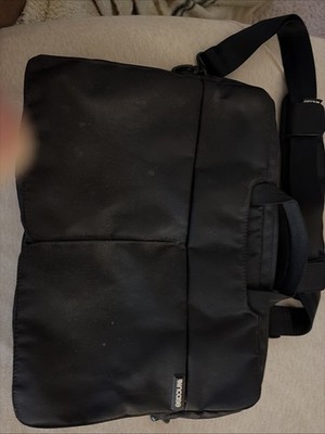 Incase Black Padded Laptop Bag for MacBook - pockets zippers shoulder strap