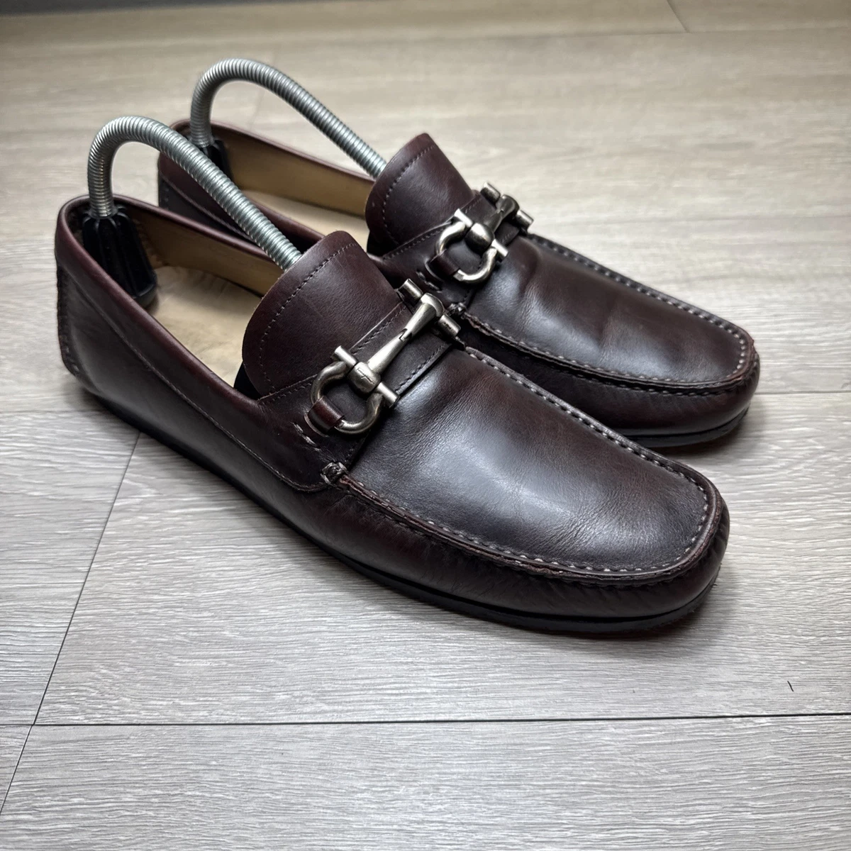 Salvatore Ferragamo Mens 9 Leather Horsebit Loafers Oxblood  display picture 2