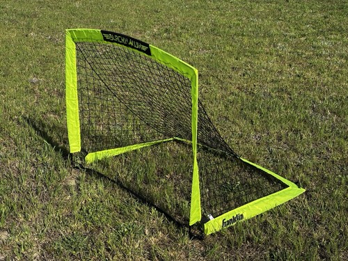 FRANKLIN SPORTS BLACKHAWK SOCCER GOAL NET 4 X 3 FEET With Carrying Bag