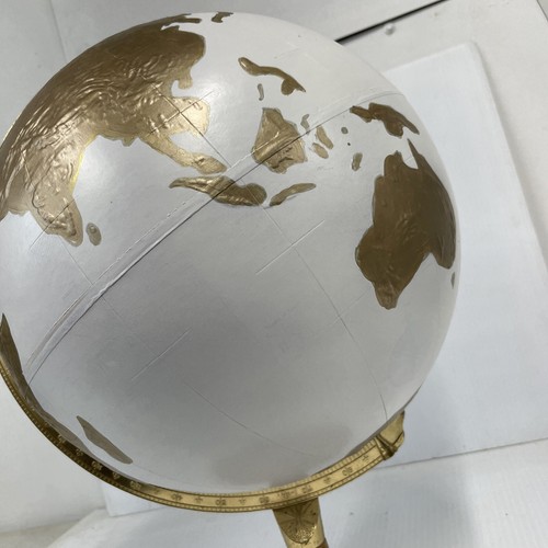 Globe Wedding Guestbook Guest Book Hand Painted Gold & White - Picture 3 of 7