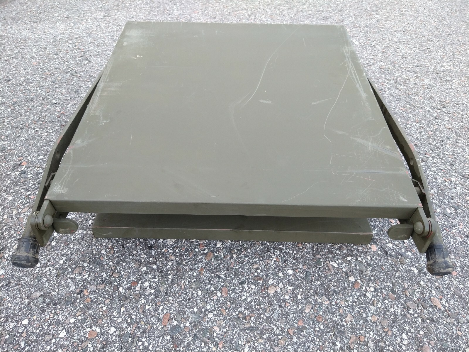 Military Army Field First Aid Operating Table Bed Metal Folding