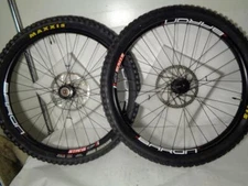 STANS BARON MK3 27.5 WHEELSET W/ MAXXIS MINION DHF 27.5X2.8 TIRES NEW R34