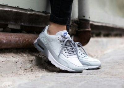 W Nike Air Max 90 Ultra Essential - 724981 008 | eBay