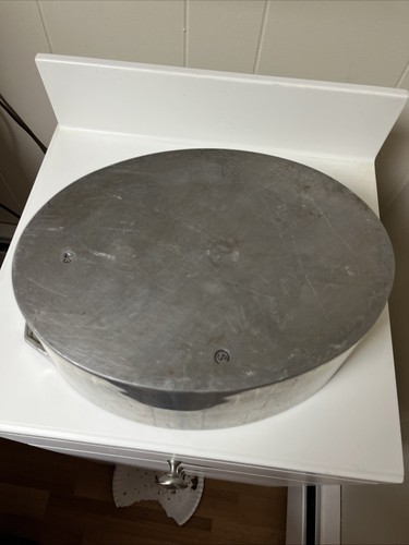 Vintage LO FLAME CAST ALUMINUM DUTCH OVEN ROASTER w/ Grate - Picture 12 of 12
