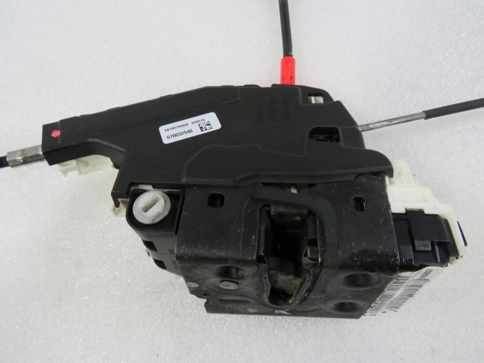 2016 Maserati Quattroporte, RH, Right, Rear Door Latch, Used, P/N 670003111