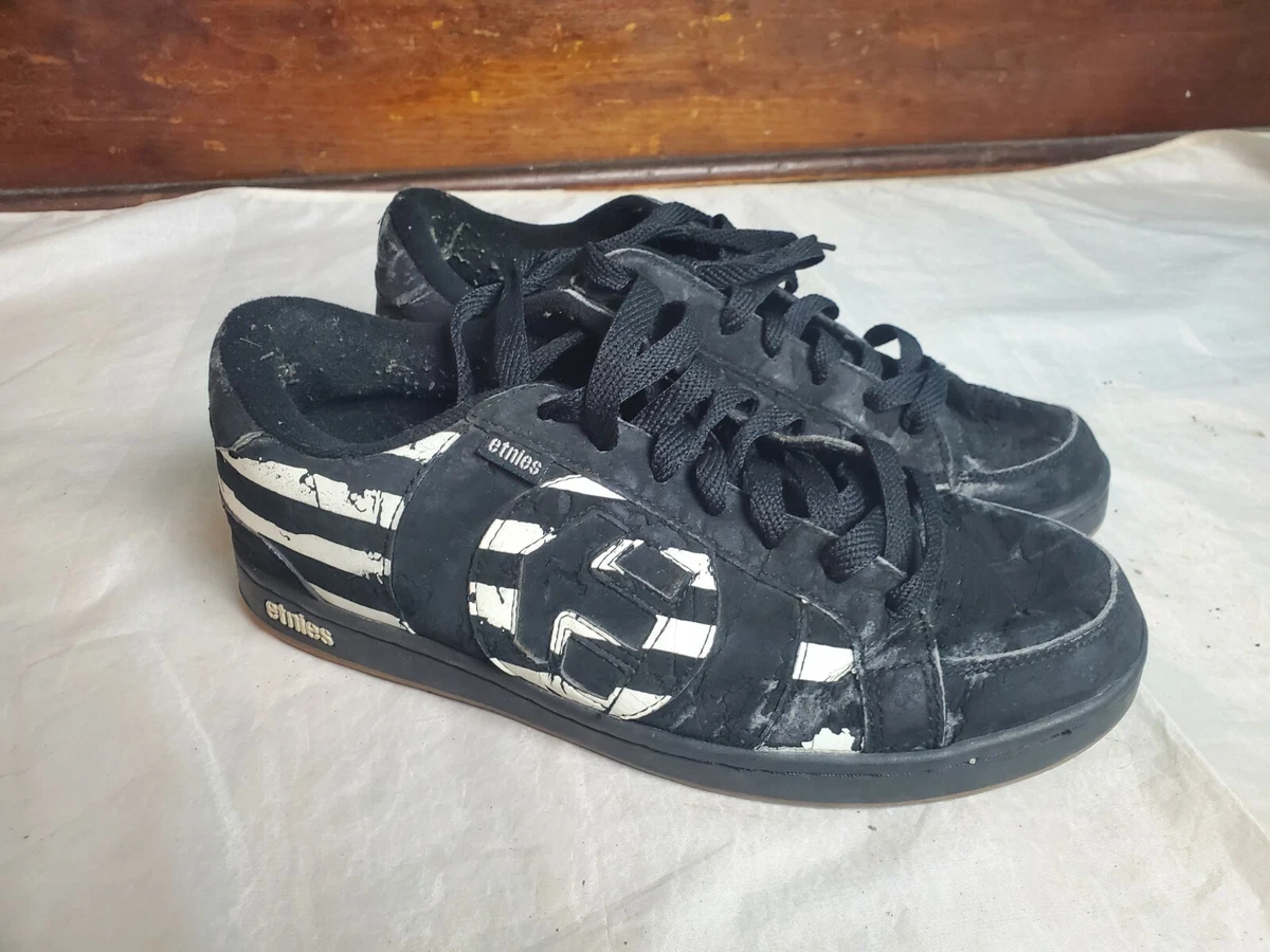 Etnies 2007 Skateboard Skater BMX Shoes Black and White Men s Size 10