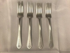 Lot of 4 Rare WM Rodgers Mfg Co Silverplate Dinner Forks 1936 Vintage Ivanhoe