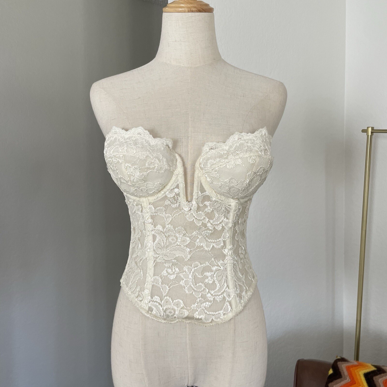 Frederick’s of Hollywood Lace Halter (S)