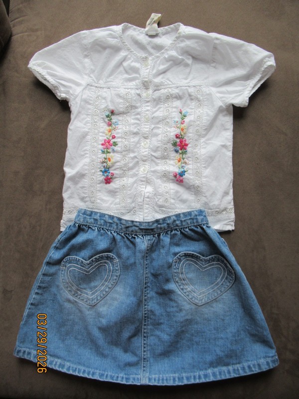 Vintage Y2K Baby Gap Girls Floral Embroidered Top and Jean Skirt Size 4XL